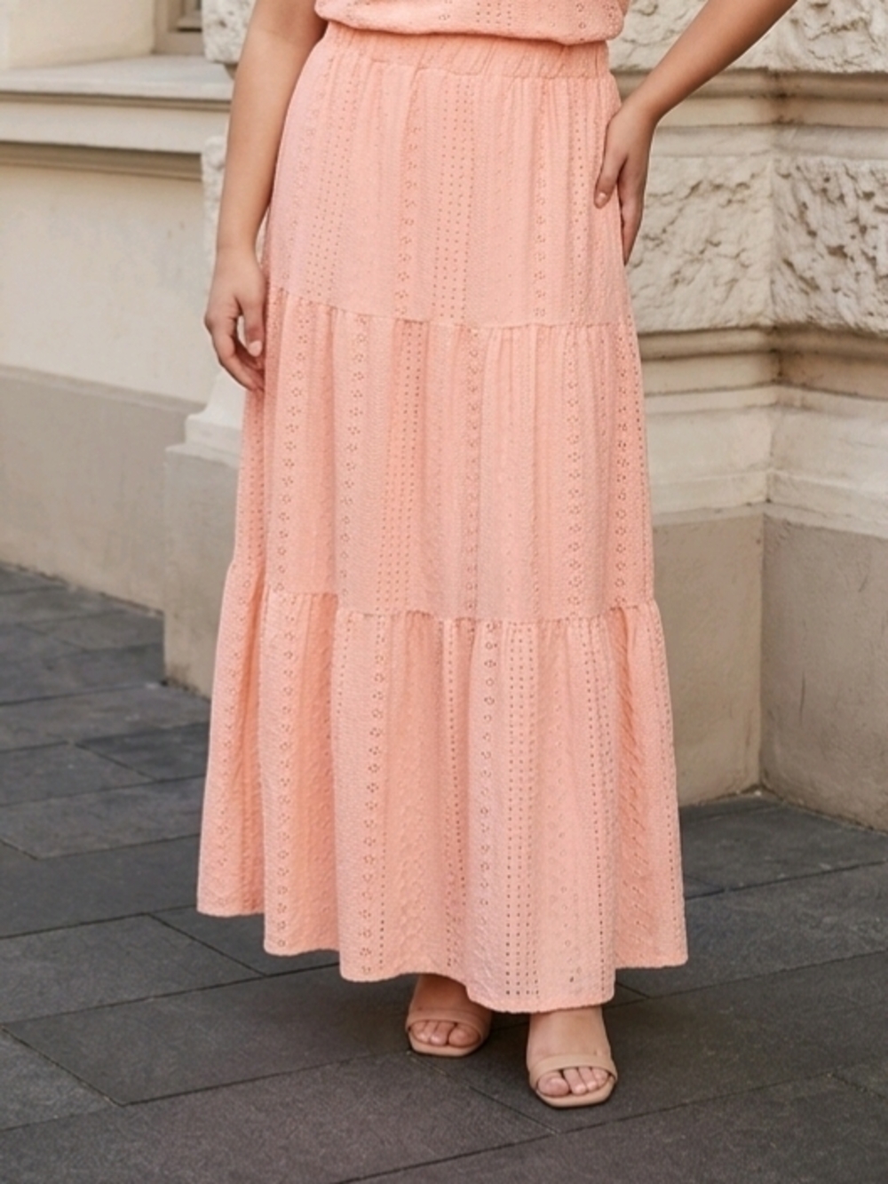 LulaRoe Poppy Skirt in a soft Peachy Pink